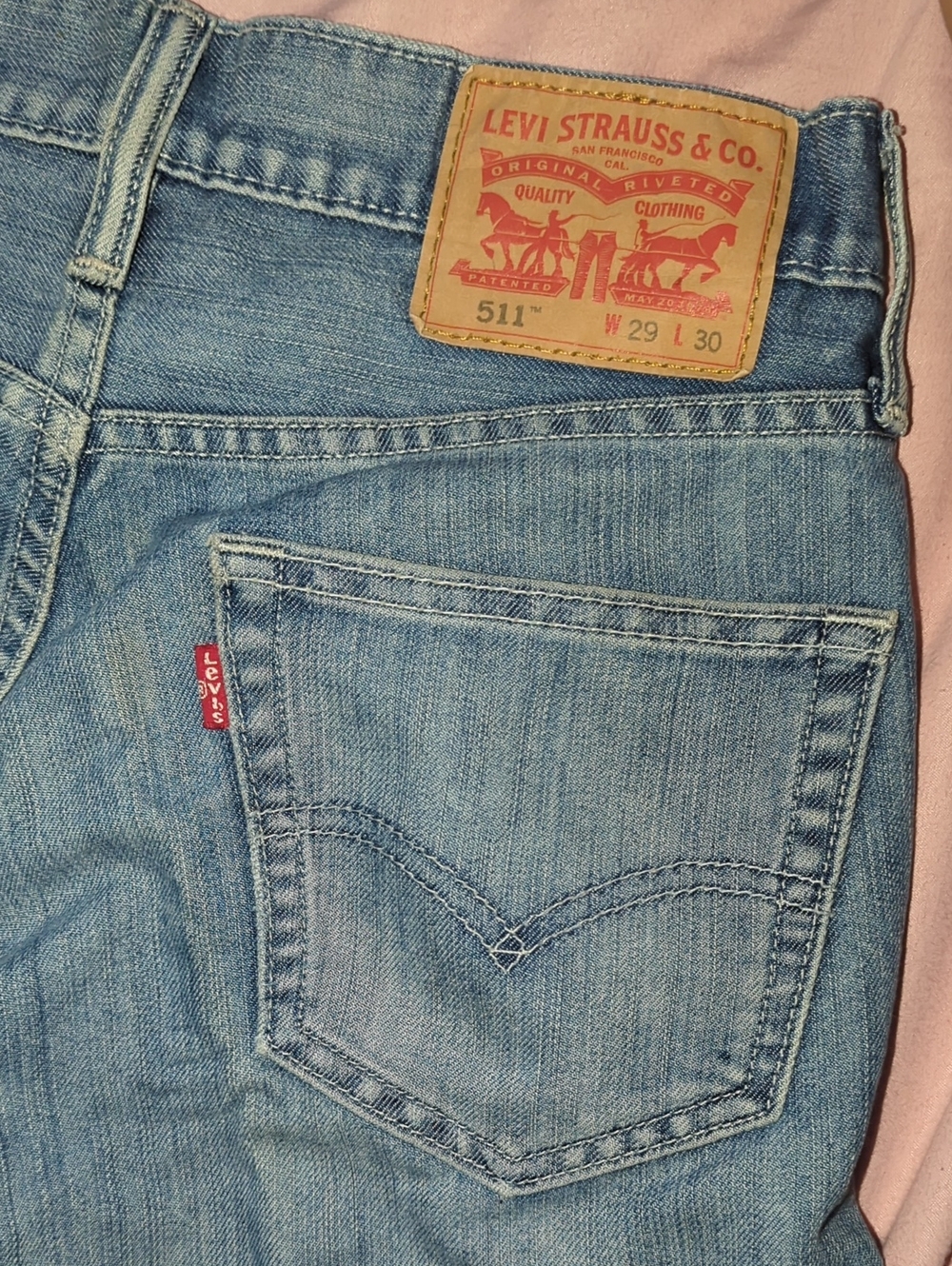 Levi's Women's Skinny Jeans in Light Blue Wash